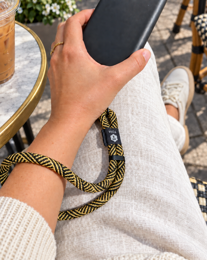 Gold + Black Herringbone Wrist Phone Strap – Tribeca